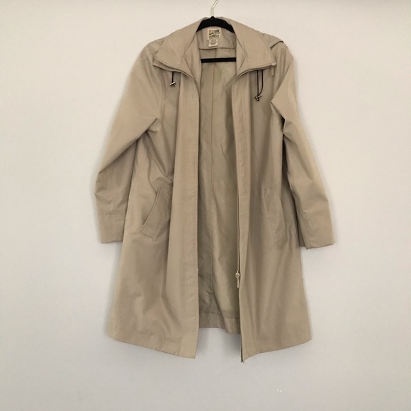 Travelsmith beige windbreaker trench coat - Picture 1 of 11